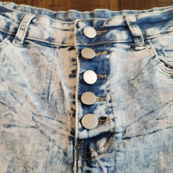 Acid-Wash Button Fly Wide-Leg Jeans Medium - Picture 3 of 4